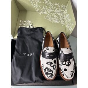 TAFT The Fitz Penny Loafer In Wallflower Size 8 New